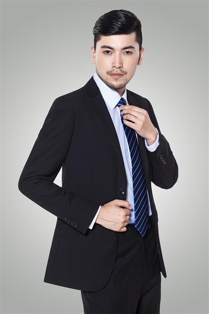 万仕芬 品牌视觉系统总监